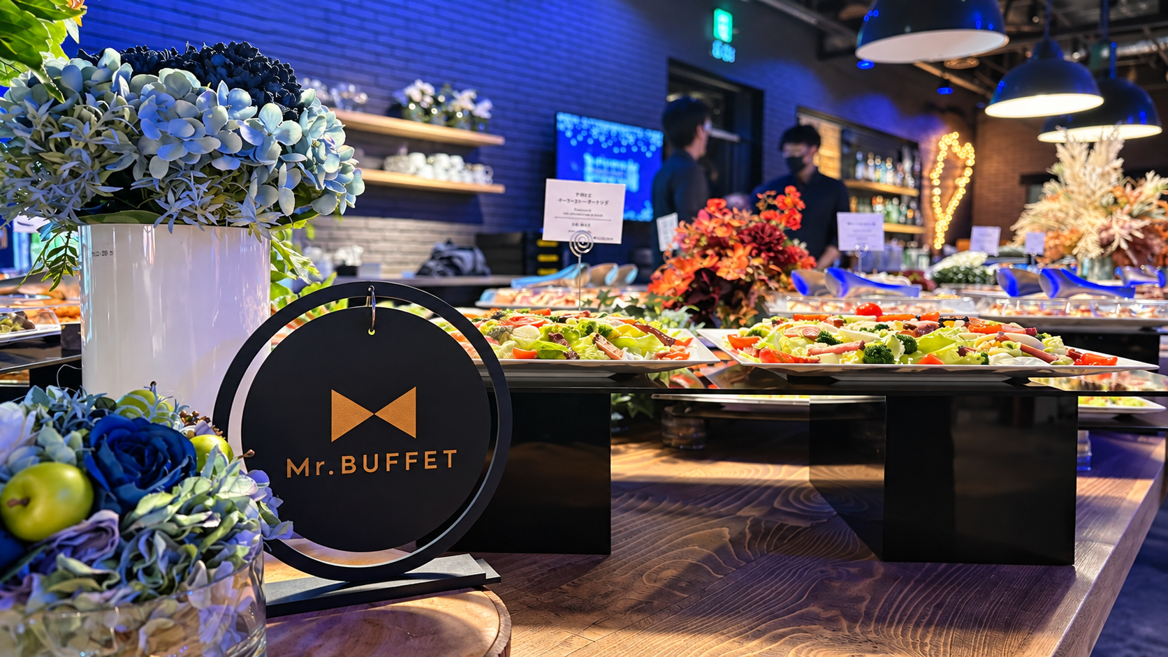【フラワーコーディネート】料理と会場を華やかに演出するケータリング空間